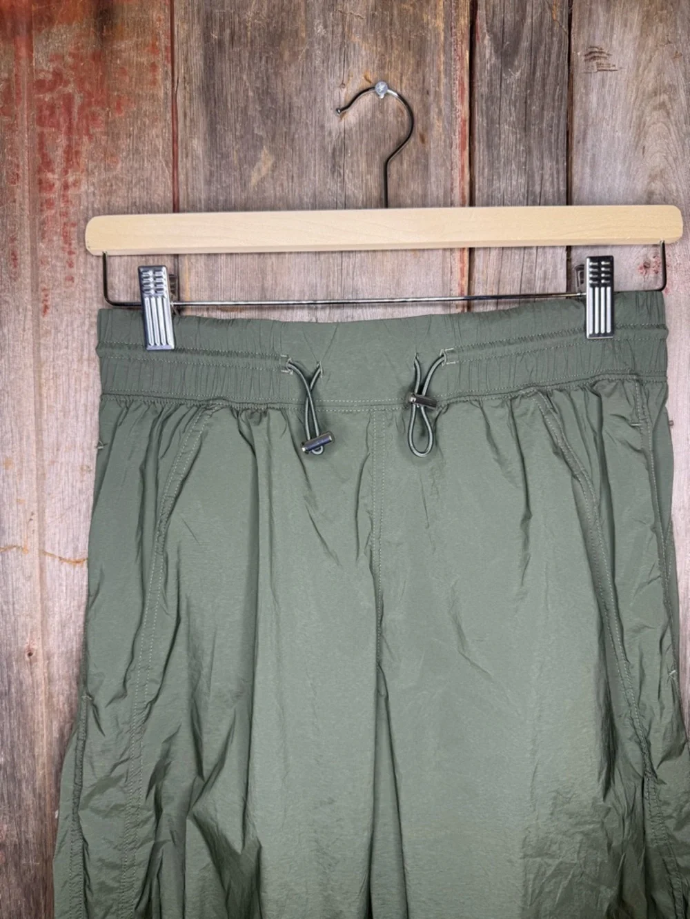YPB Abercrombie & Fitch Olive Drawstring Utility Balloon Pants Small - Picture 3 of 10